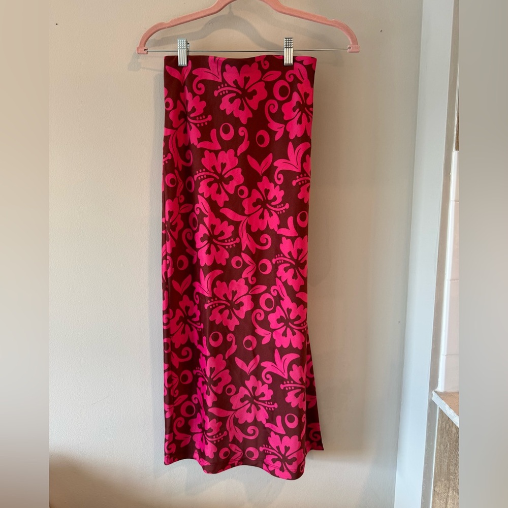 Urban outfitters hibiscus skirt with slit